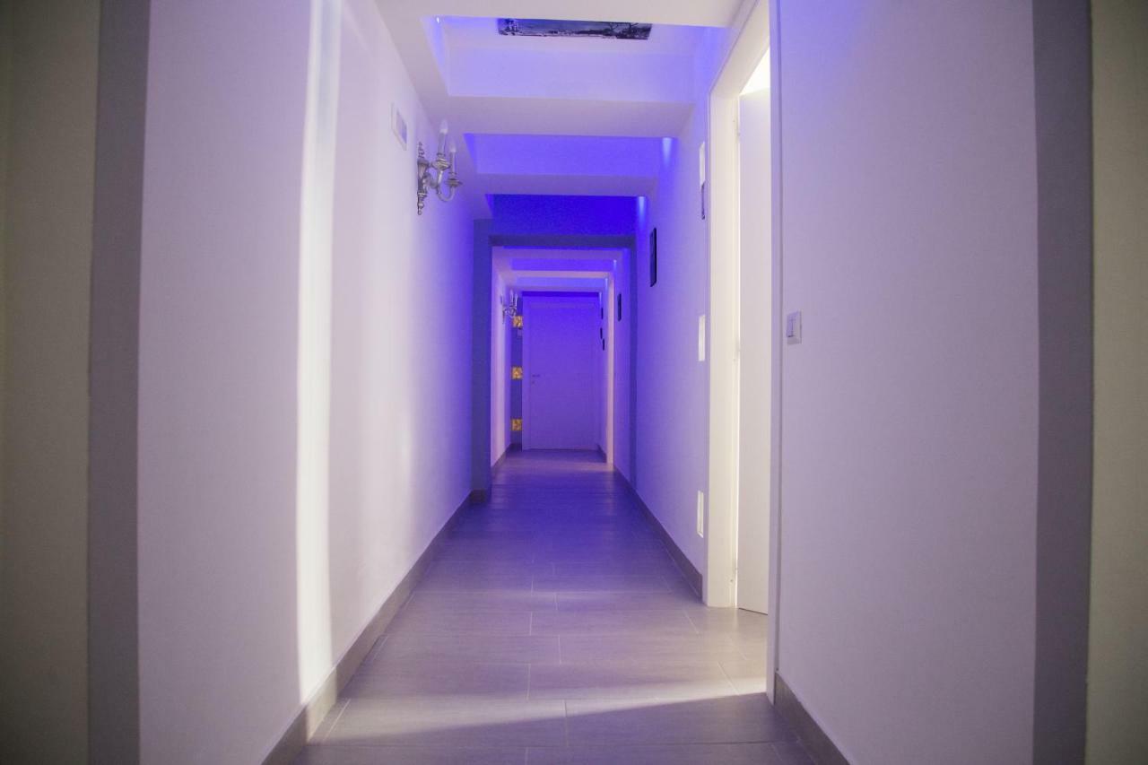 Vesuvius Luxury Suites Nápoles Exterior foto