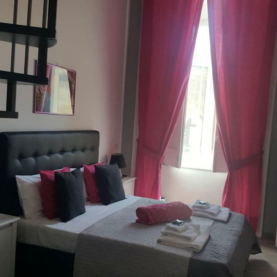 Vesuvius Luxury Suites Nápoles Exterior foto